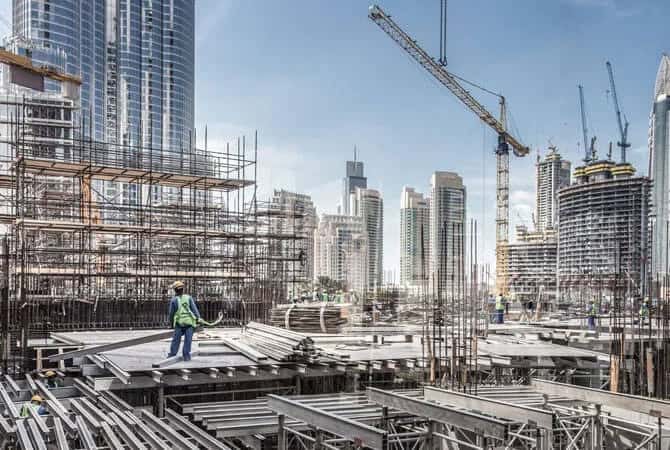 How To Manage Large Teams In Construction Projects